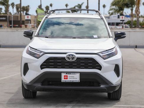 Certified 2025 Toyota RAV4 XLE w/ Convenience Package AWD/4WD image 4