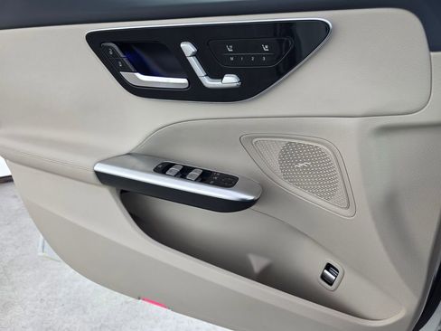 New 2026 Mercedes-Benz C 300 Sedan image 17