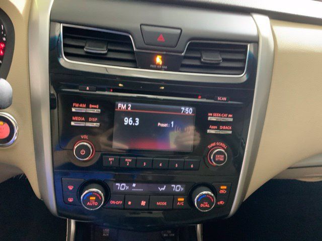 Used 2015 Nissan Altima 2.5 SV w/ Convenience Package FWD image 17