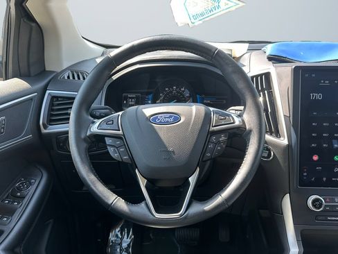 Used 2024 Ford Edge SEL AWD/4WD image 12