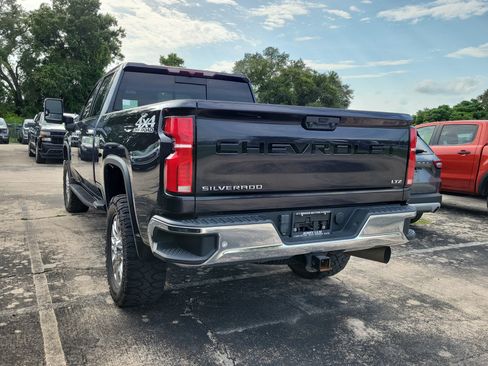 Used 2024 Chevrolet Silverado 2500 LTZ w/ LTZ Plus Package AWD/4WD image 4