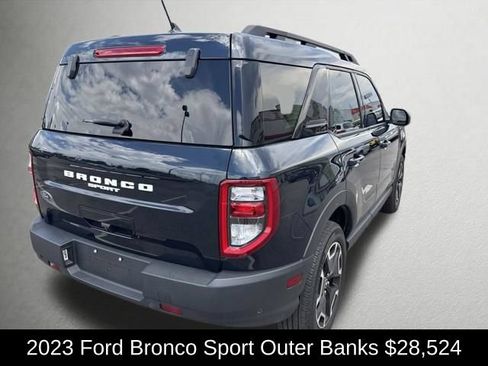 Used 2023 Ford Bronco Sport Outer Banks w/ Tech Package AWD/4WD image 7