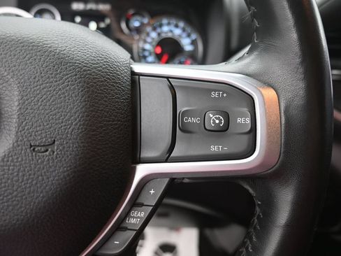 Used 2024 RAM 2500 Big Horn AWD/4WD image 7