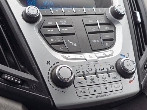 Used 2013 Chevrolet Equinox LS AWD/4WD image 65