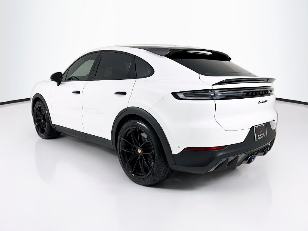 Certified 2026 Porsche Cayenne Turbo GT AWD/4WD image 3