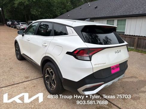 Certified 2023 Kia Sportage LX FWD image 7
