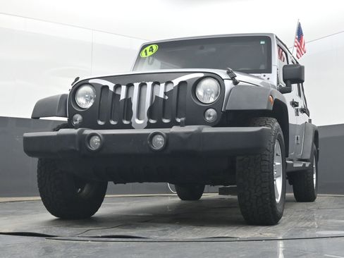 Used 2014 Jeep Wrangler Unlimited Sport w/ Max Tow Package AWD/4WD image 23