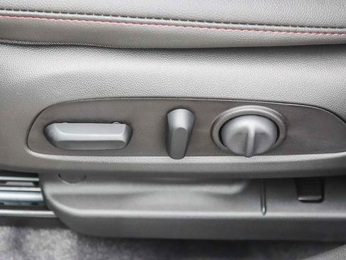 New 2026 Chevrolet Trax RS image 20