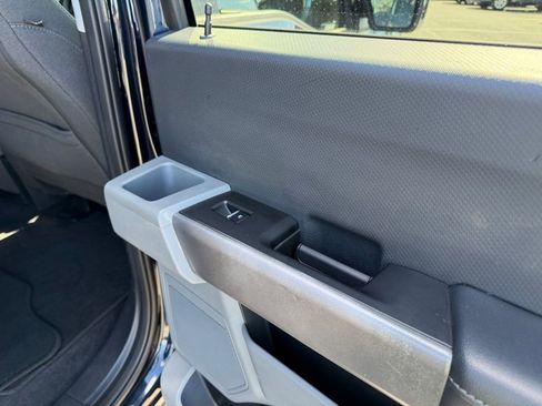 Used 2023 Ford F150 XLT image 32