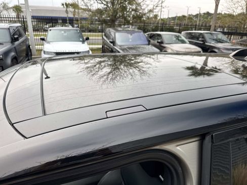 Certified 2023 Land Rover Range Rover Autobiography AWD/4WD image 35