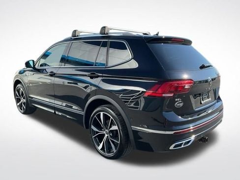 Used 2024 Volkswagen Tiguan SEL R-Line AWD/4WD image 12