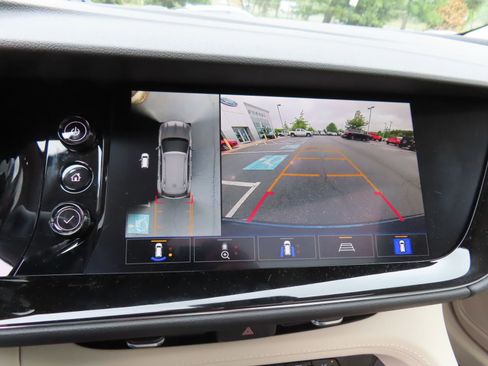 Used 2023 Buick Envision Avenir AWD/4WD image 27