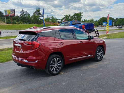 Used 2018 GMC Terrain Denali w/ Driver Alert Package II FWD image 5