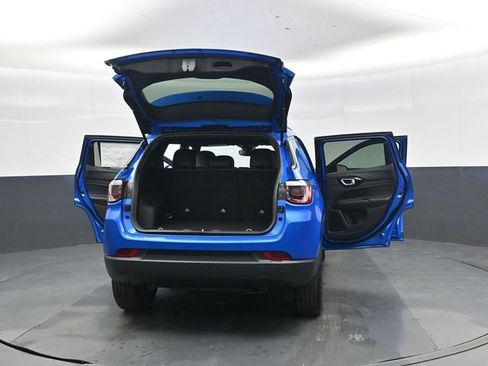 New 2026 Jeep Compass Latitude AWD/4WD image 52