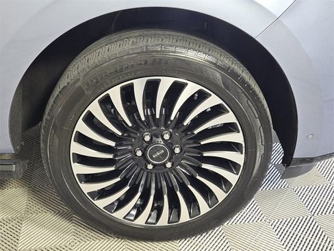 Used 2018 Lincoln Navigator Black Label image 20