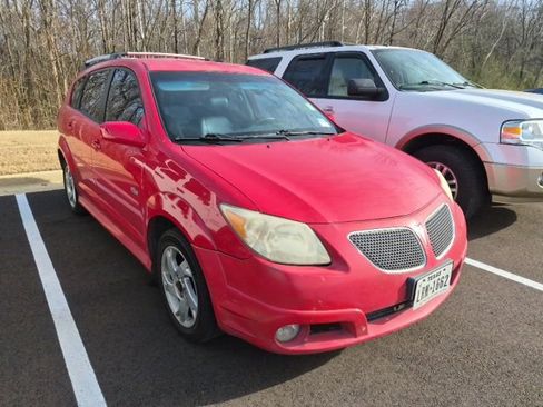 Used 2006 Pontiac Vibe w/ Sun And Sound Package image 3