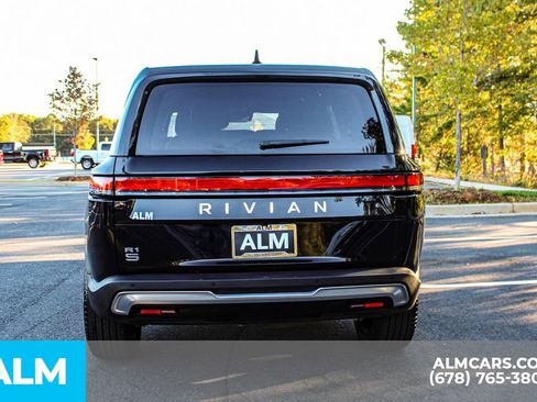 Used 2025 Rivian R1S Adventure image 11