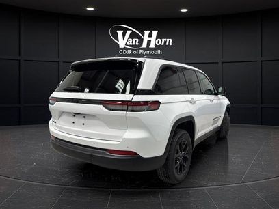 New 2026 Jeep Grand Cherokee Altitude