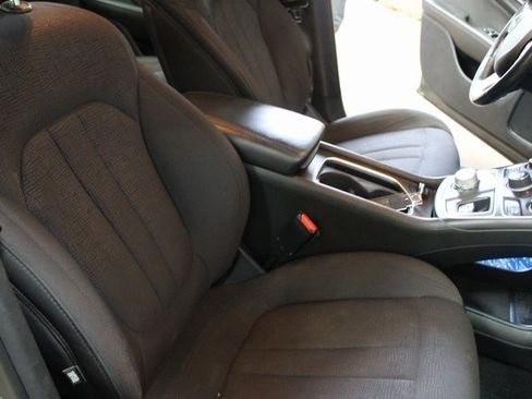 Used 2015 Chrysler 200 Limited w/ Comfort Group image 10