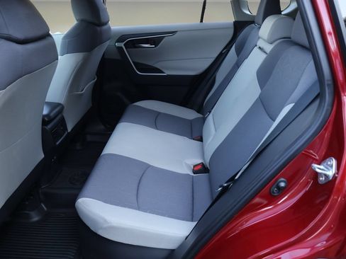 Certified 2025 Toyota RAV4 XLE AWD/4WD image 13