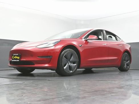 Used 2018 Tesla Model 3 Long Range image 49