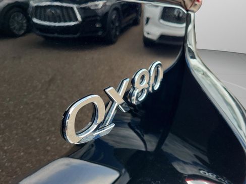 Used 2023 INFINITI QX80 Premium Select w/ Cargo Package image 8
