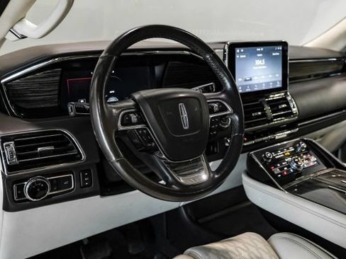 Used 2020 Lincoln Navigator Black Label w/ Cargo Convenience Package AWD/4WD image 5
