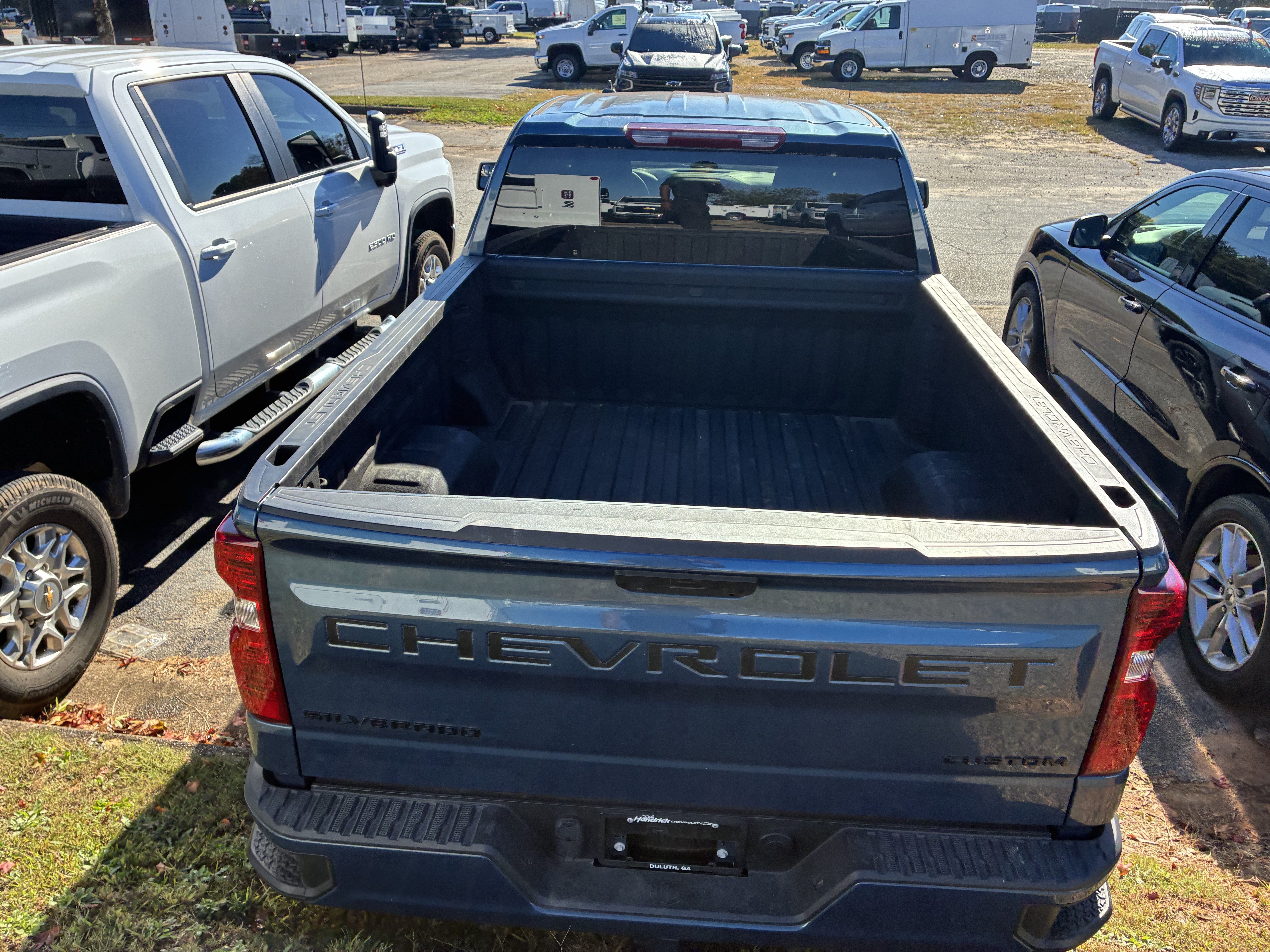Used 2024 Chevrolet Silverado 1500 Custom w/ Turbomax Blackout Package RWD image 7