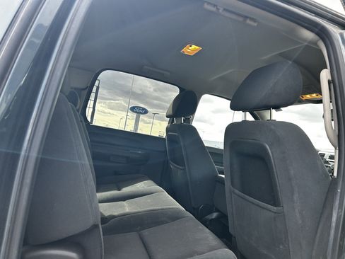 Used 2009 Chevrolet Silverado 2500 LT w/ Exterior Plus Package image 11