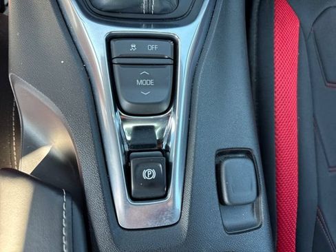 Used 2017 Chevrolet Camaro LT w/ Technology Package RWD image 32