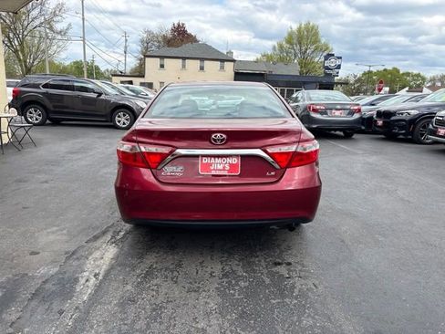 Used 2017 Toyota Camry LE FWD image 5
