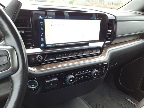 Used 2022 Chevrolet Silverado 1500 LT w/ All Star Edition Plus image 7