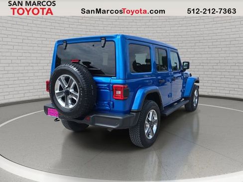 Used 2021 Jeep Wrangler Unlimited Sahara AWD/4WD image 6