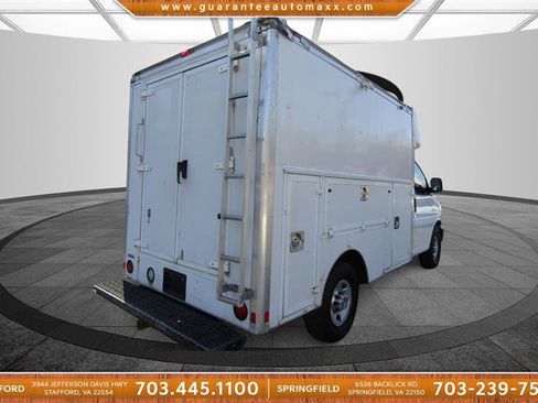Used 2013 Chevrolet Express 3500 image 5