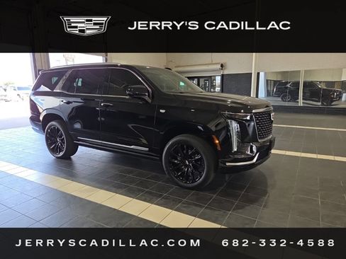 Used 2025 Cadillac Escalade Premium Luxury w/ Touring Package AWD/4WD image 4