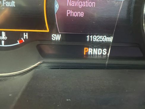 Used 2016 Lincoln MKX Reserve w/ Climate Package image 17