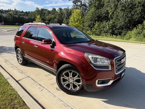 Used 2015 GMC Acadia SLT AWD/4WD image 1