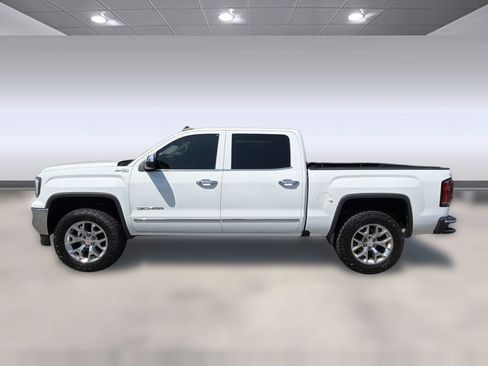 Used 2018 GMC Sierra 1500 SLT w/ SLT Premium Package AWD/4WD image 2