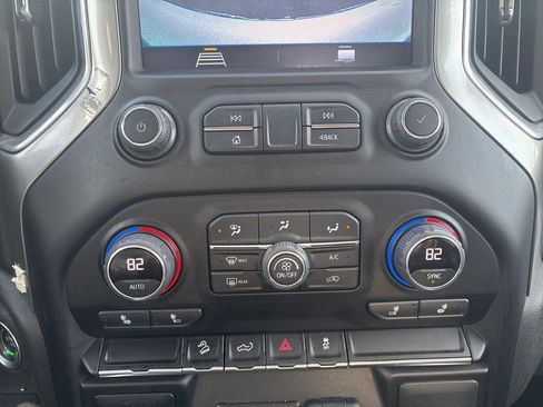 Used 2022 Chevrolet Silverado 1500 RST image 28