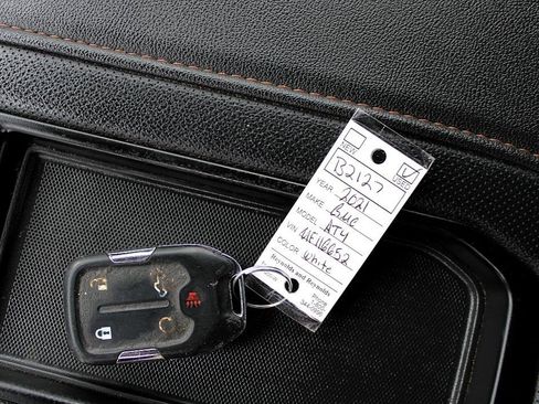 Used 2021 GMC Sierra 2500 AT4 w/ AT4 Premium Plus Package image 31