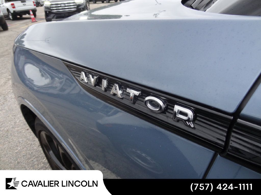Used 2025 Lincoln Aviator Reserve w/ Equipment Group 201A AWD/4WD image 11