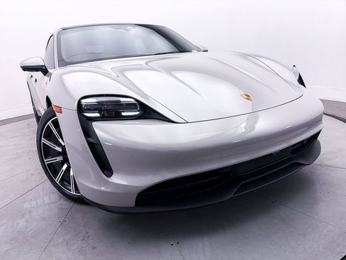 Used 2024 Porsche Taycan w/ Premium Package RWD image 3
