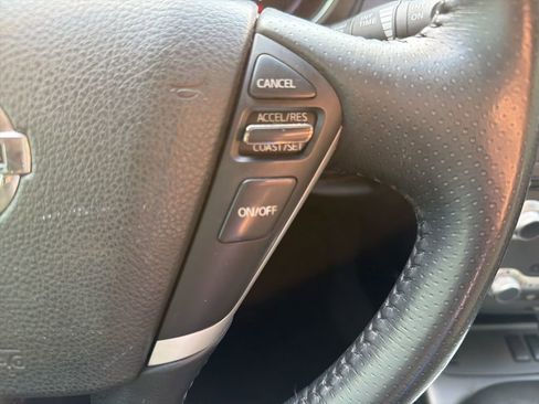 Used 2012 Nissan Murano SV image 25