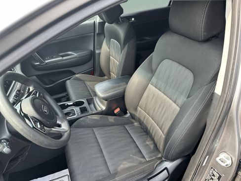 Used 2021 Kia Sportage LX AWD/4WD image 13