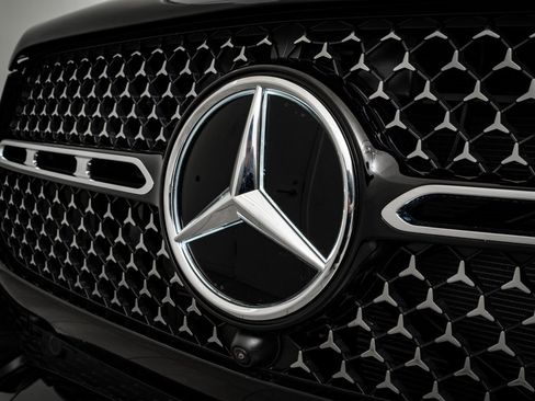 New 2026 Mercedes-Benz GLE 450 4MATIC image 16