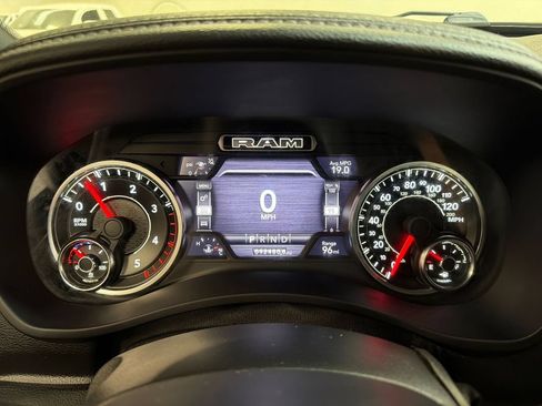 Used 2021 RAM 2500 Laramie AWD/4WD image 18
