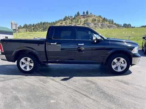 Used 2015 RAM 1500 Laramie w/ Convenience Group AWD/4WD image 4
