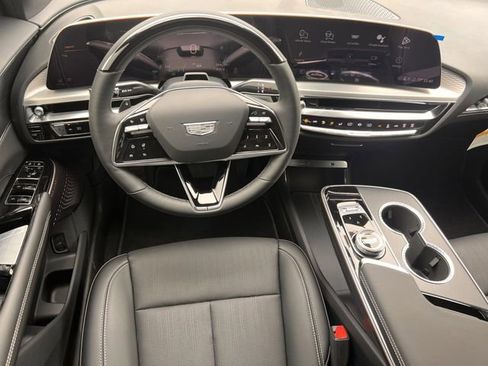 New 2026 Cadillac Lyriq Sport RWD image 10