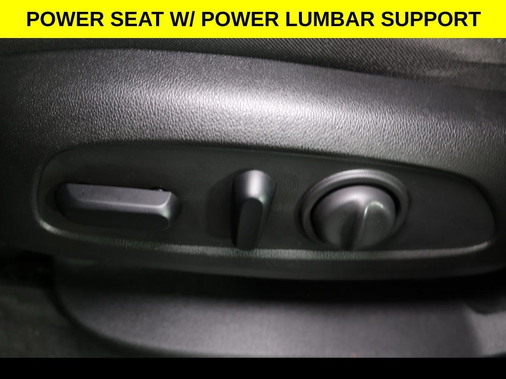 Used 2019 Chevrolet Blazer LT AWD/4WD image 6