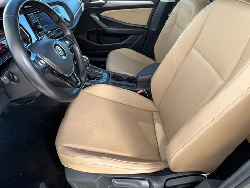 Used 2019 Volkswagen Jetta SE image 5